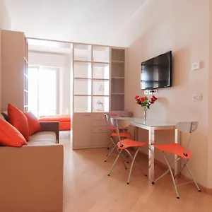 Ur-nest Piazza Maggiore Bologna